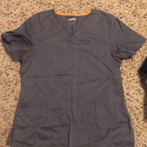 Grey scrub top. Great condition. Size S